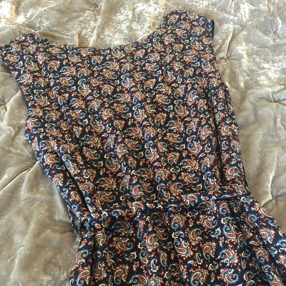 Market and Spruce paisley dress with tie at waist - Picture 6 of 8